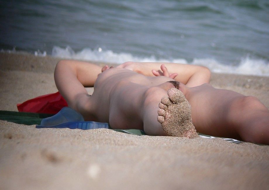 Ich Liebe Am Strand Zu Masturbieren, Um Nackte Hündinnen Suchen #6077916