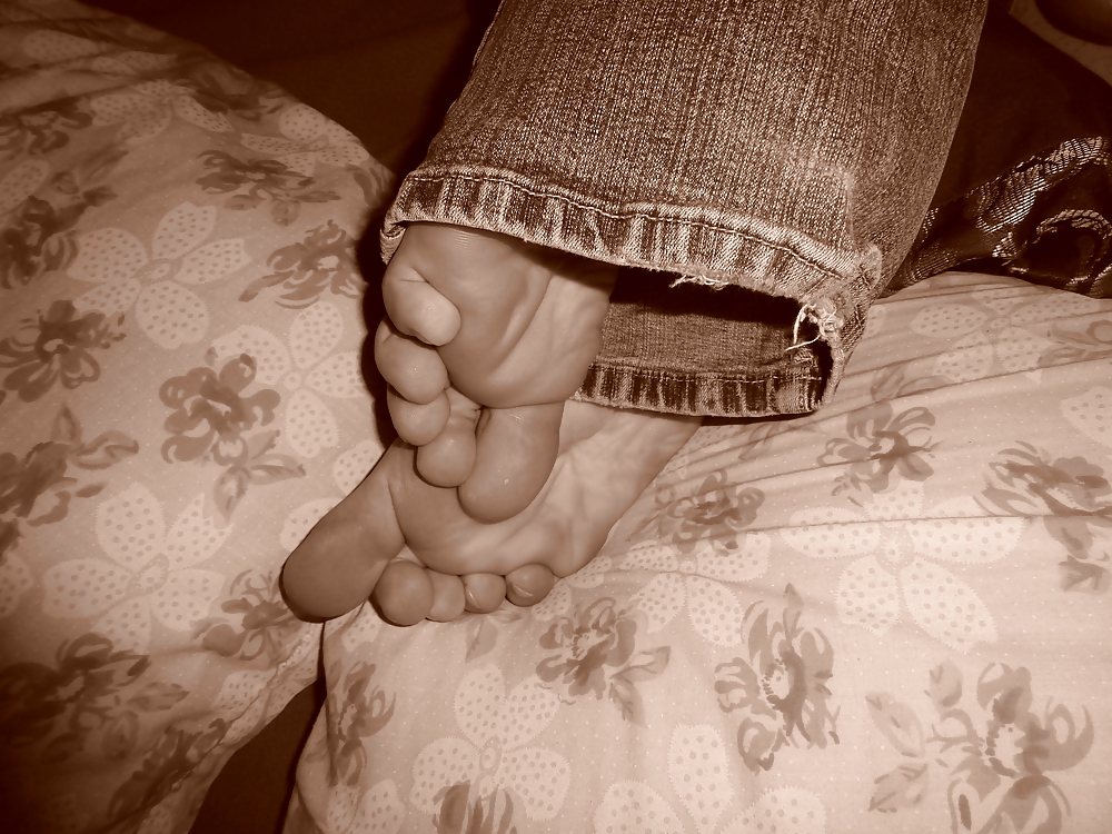 Girls feet #4461211