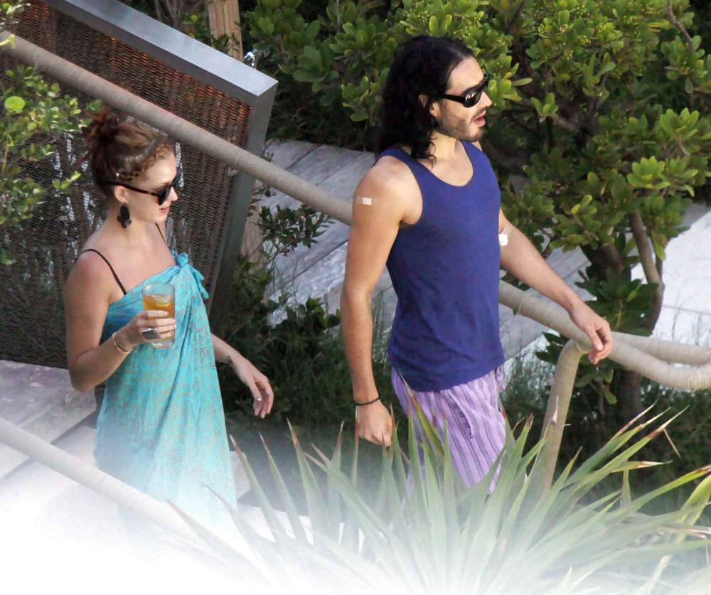 Katy Perry Bikini pool candids in Miami #4316626