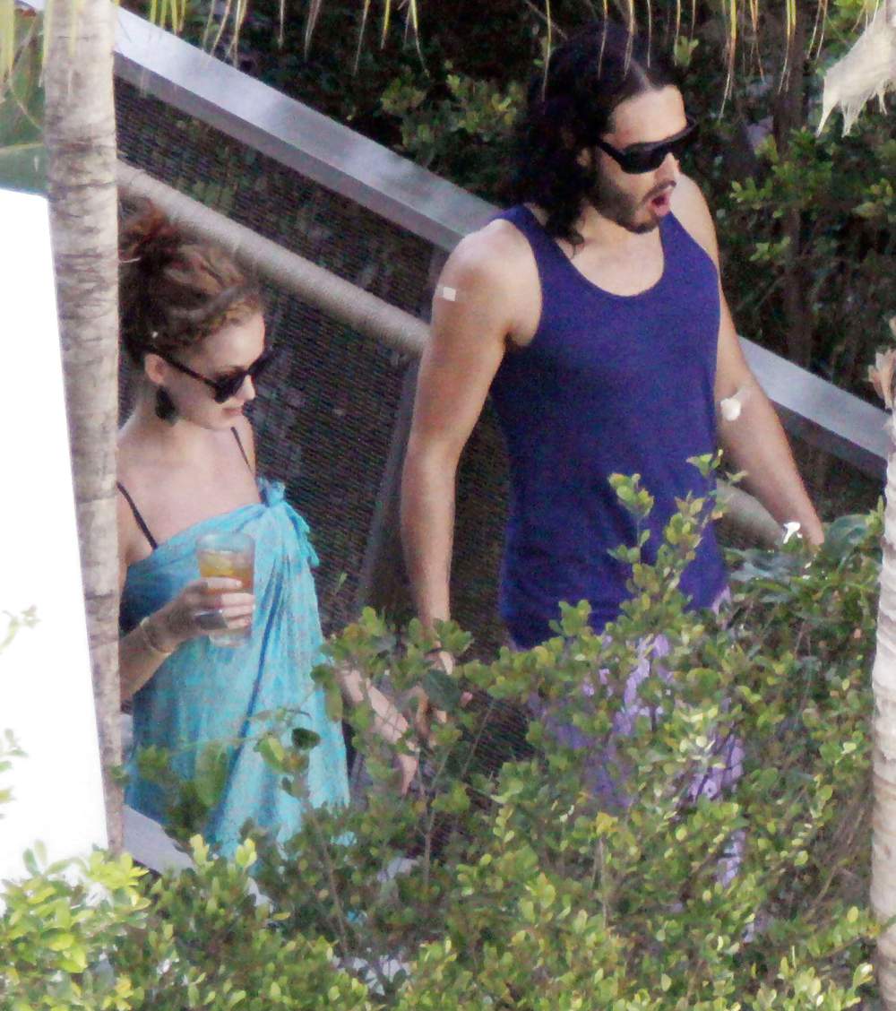 Katy Perry Bikini pool candids in Miami #4316715