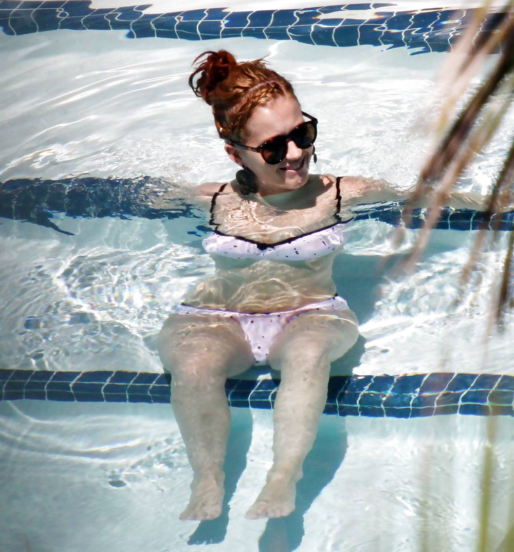 Katy Perry Candids Piscine Bikini à Miami #4316901