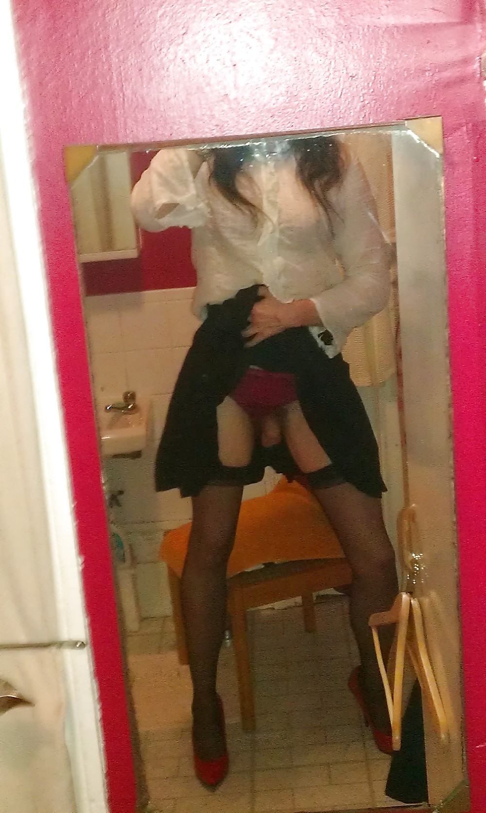 Me crossdressing stockings n spike heels #9716592