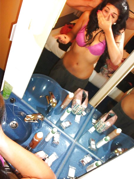 Indian Facebook chick (non nude)