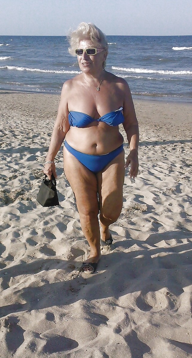 Badeanzug Milfs Und Gilfs #7551765