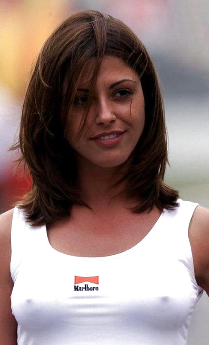 Braless 52. #4530427