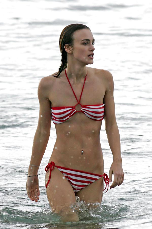 Top 50 più sexy celeb corpi bikini del 2010
 #3738459