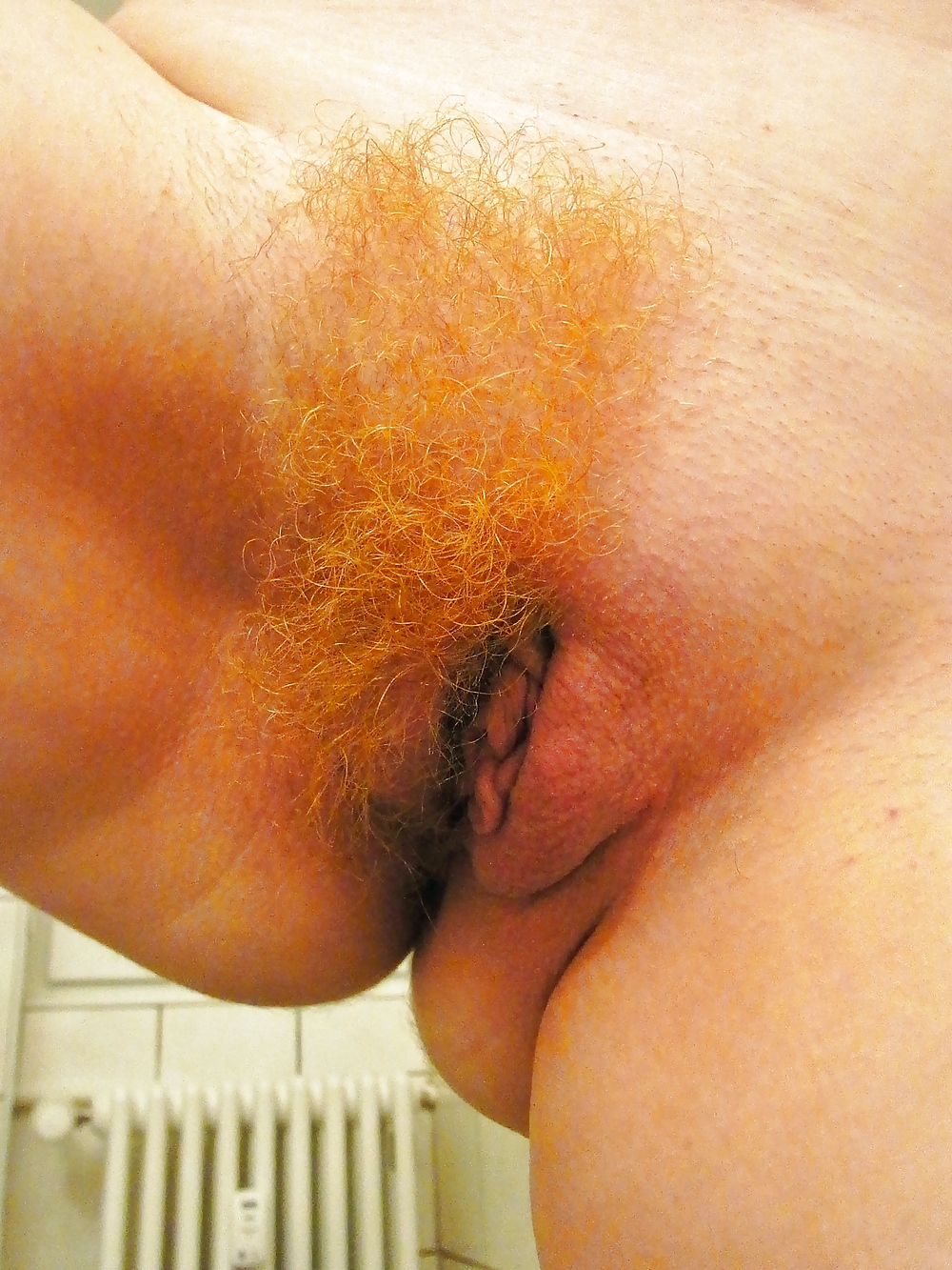 Chubby redhead part16 ottenere il suo nuovo stile di capelli mezzo rasato
 #14078322