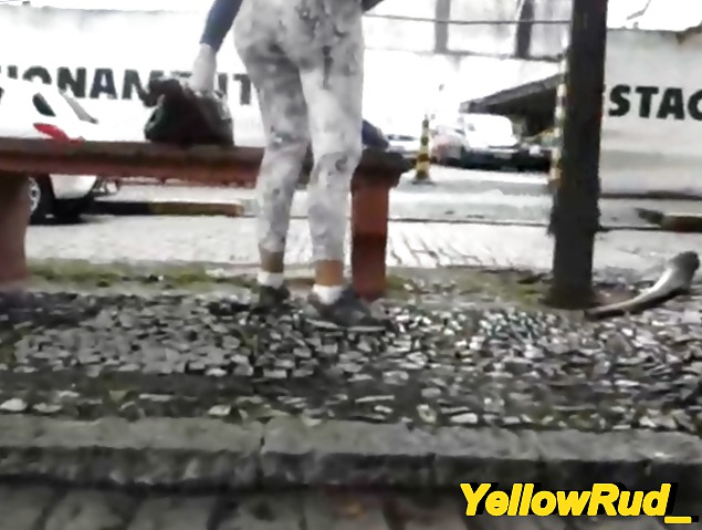 彼女の脚を見てください - br
 #18467154