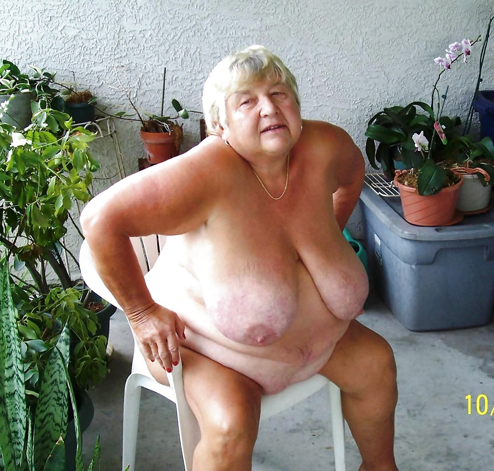 Grandma with saggy tits. #6328538