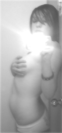 Selfshot 27 #18640914