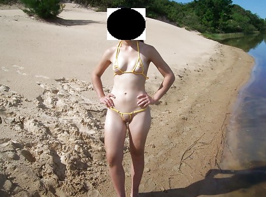 Bucetudinha da praia - hot pussy in public beach #21608087