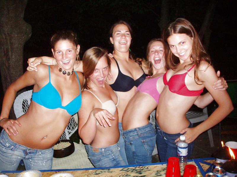 Bra babes 75
 #18549218