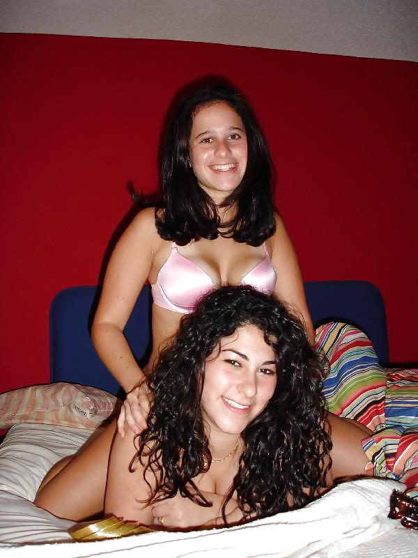 Bra babes 75
 #18549293