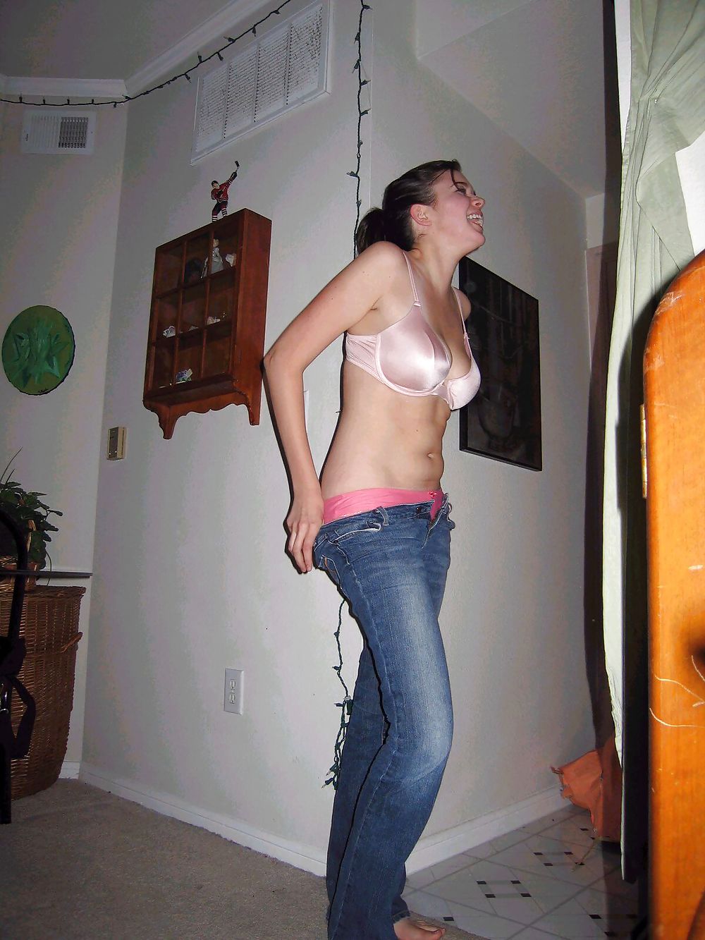 Bra babes 75
 #18549344