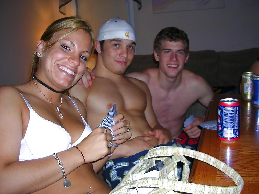 Bra babes 75
 #18549394