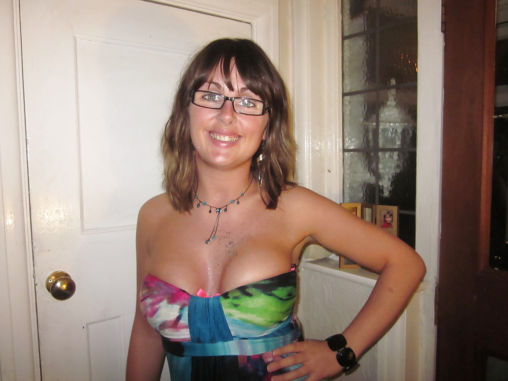 Sexy spec wearing milf
 #6182991