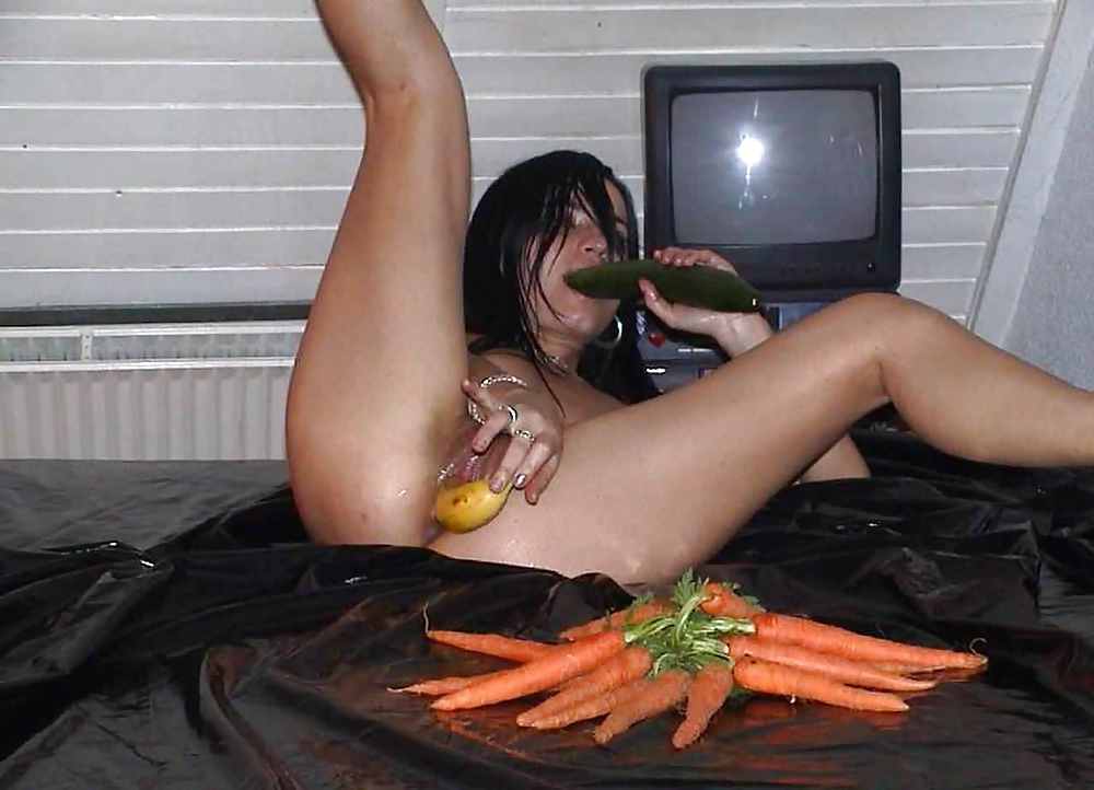 HAIRY VEGETABLE SLUT AT HOME #17431044