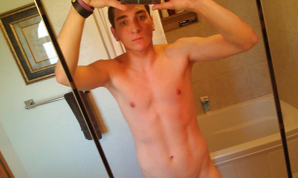 Selfshot #9715908