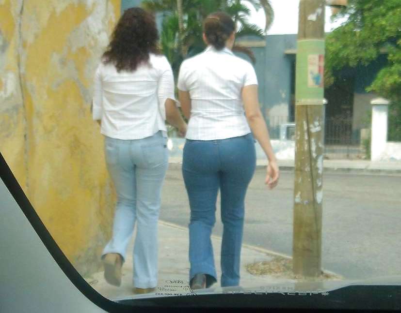 Candid Asses And Big Butt In Jeans 2 #2821734