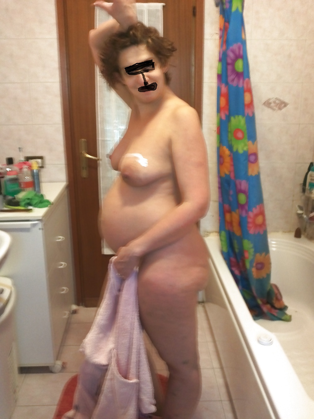 Wife pregnant 8th #13794131