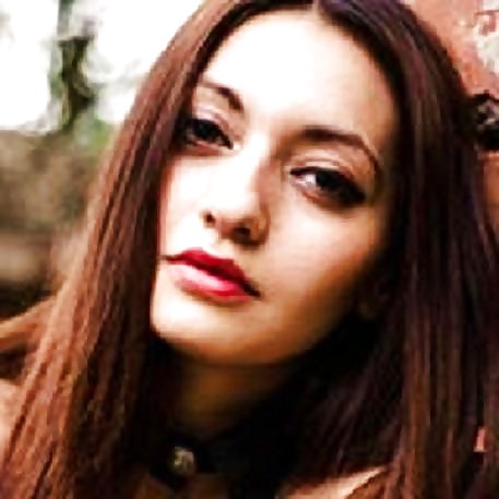 IsabelaSlut Romania #22081334