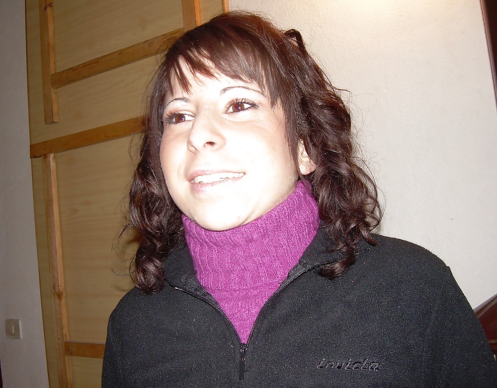 Rosa, ragazza dal culo vergine e sacro
 #4737520