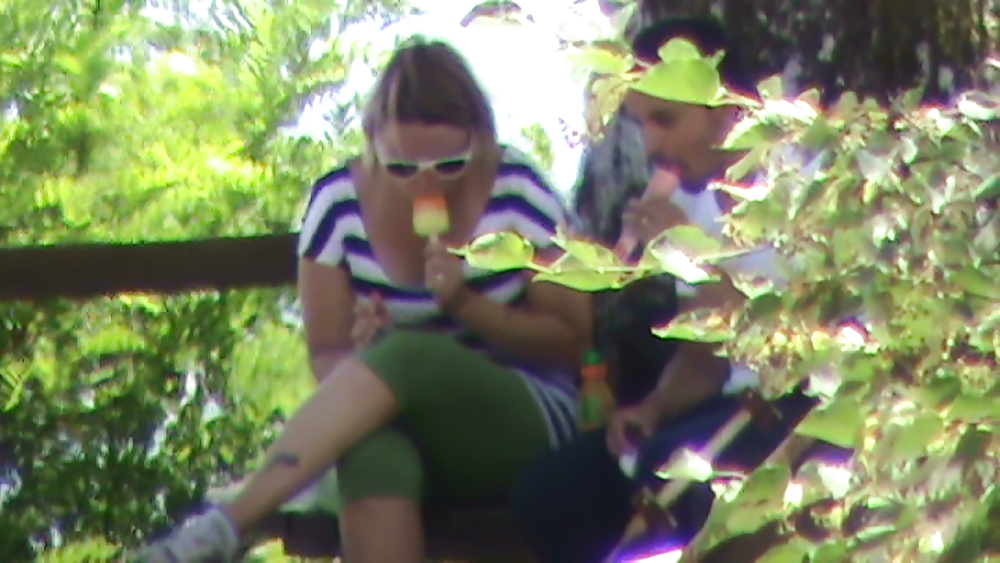 Chupando profundo
 #12113777