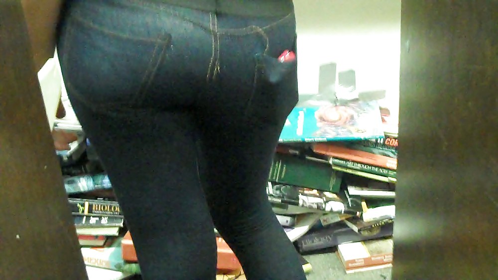 Public butts and ass in tight jeans #4080716