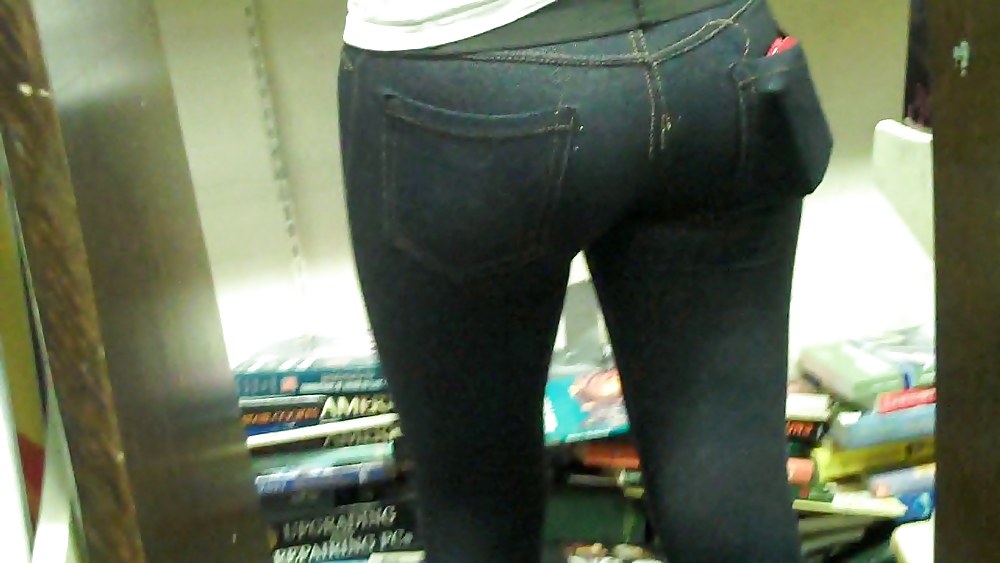 Public butts and ass in tight jeans #4080780