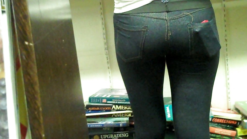 Public butts and ass in tight jeans #4080805