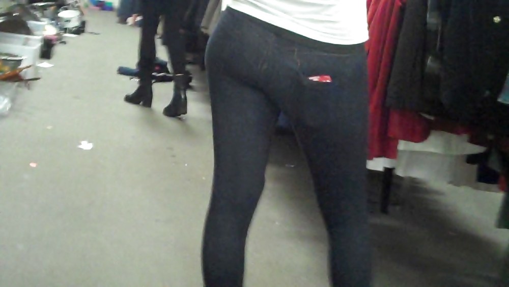 Public butts and ass in tight jeans #4080830