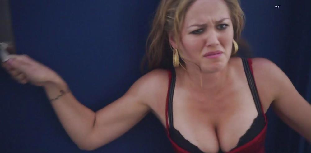 Erika christensen l'ultima collezione busty
 #7053395