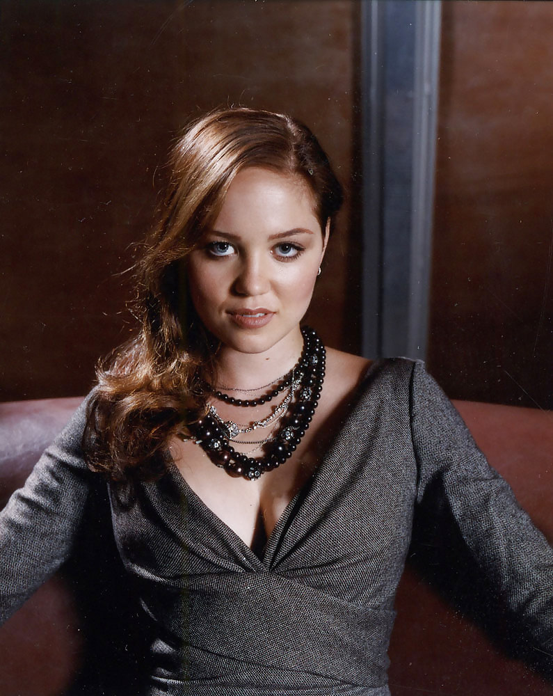 Erika christensen the ultimate busty collection
 #7053718