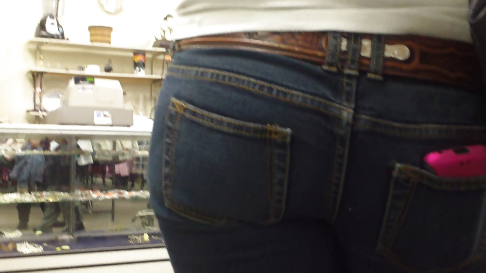 Teen ass & butt up close #11260277