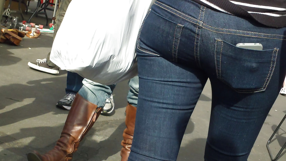 Teen ass & butt up close #11261364