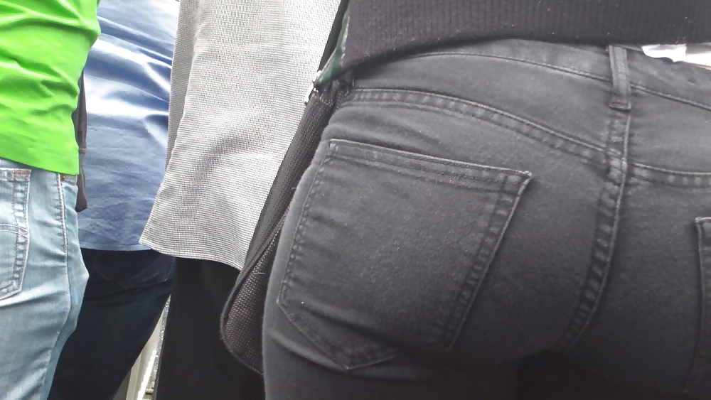 Teen ass & butt up close #11262568