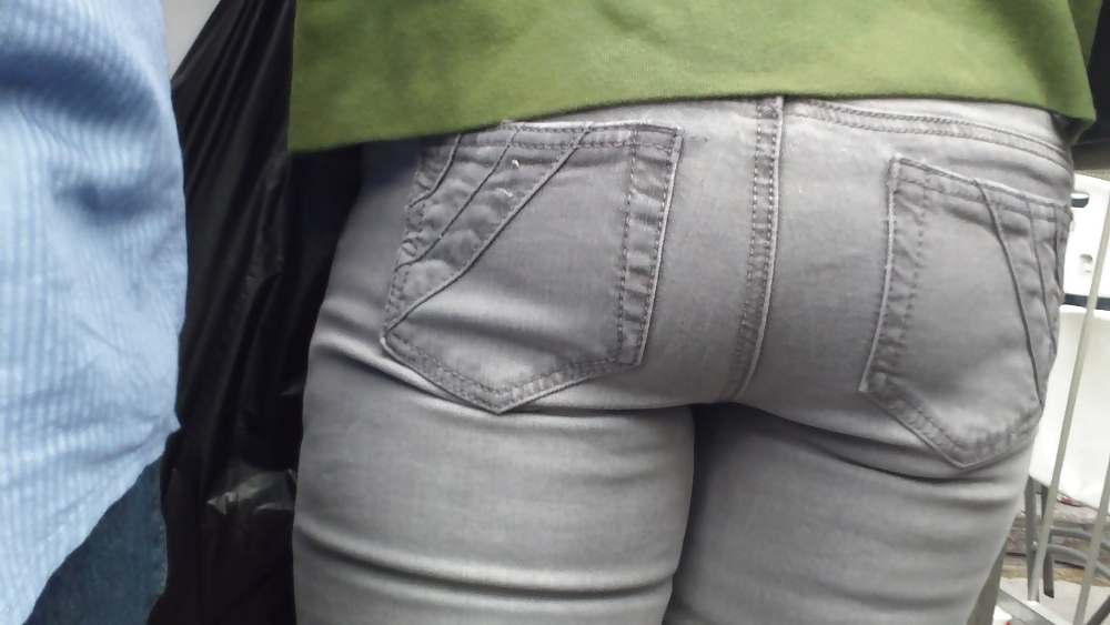 Teen ass & butt up close #11262888