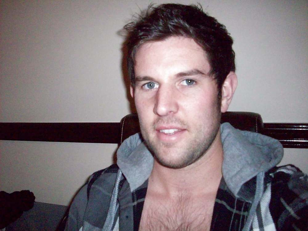 Me x #12416009