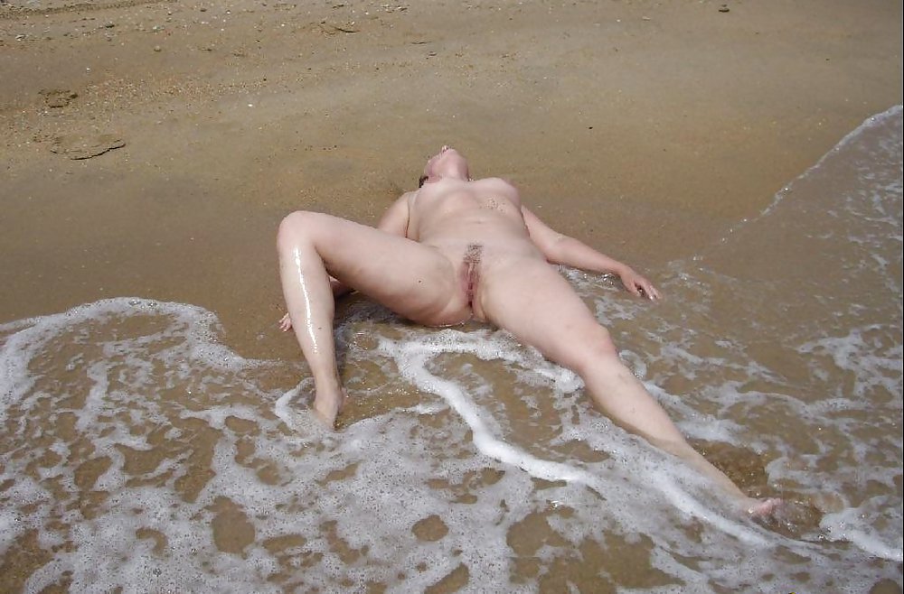 Mature women on the beach - 16 #19068086