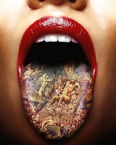 タトゥー
 #10679997