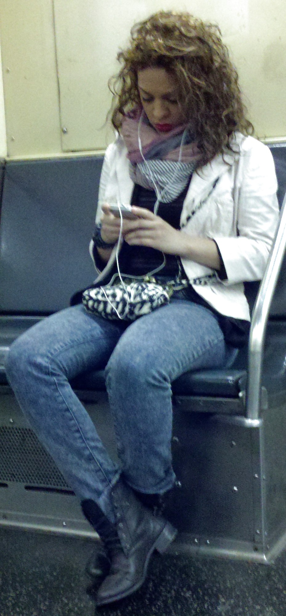 New York Subway Girls 104 #8578164