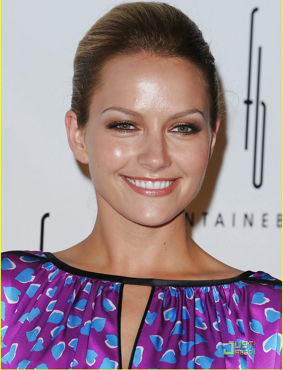 Becki newton
 #20033221