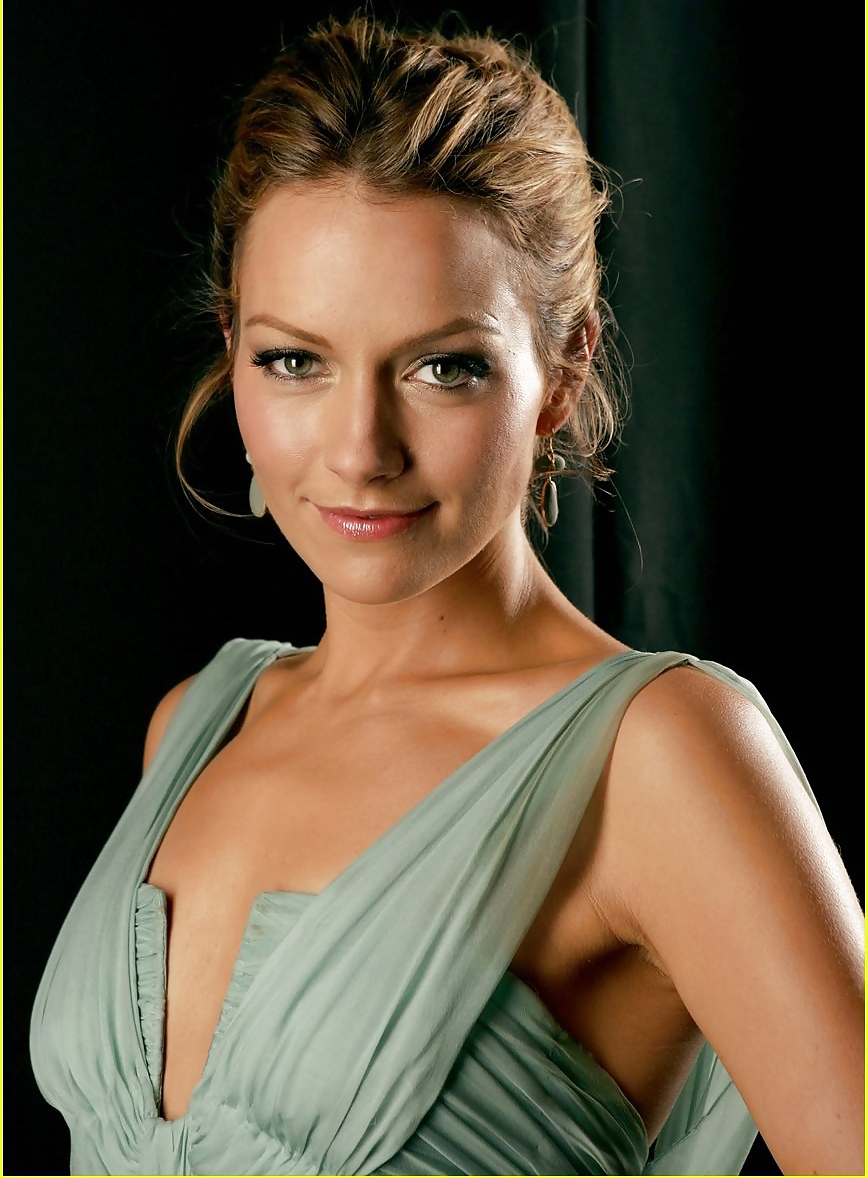 Becki Newton #20033419