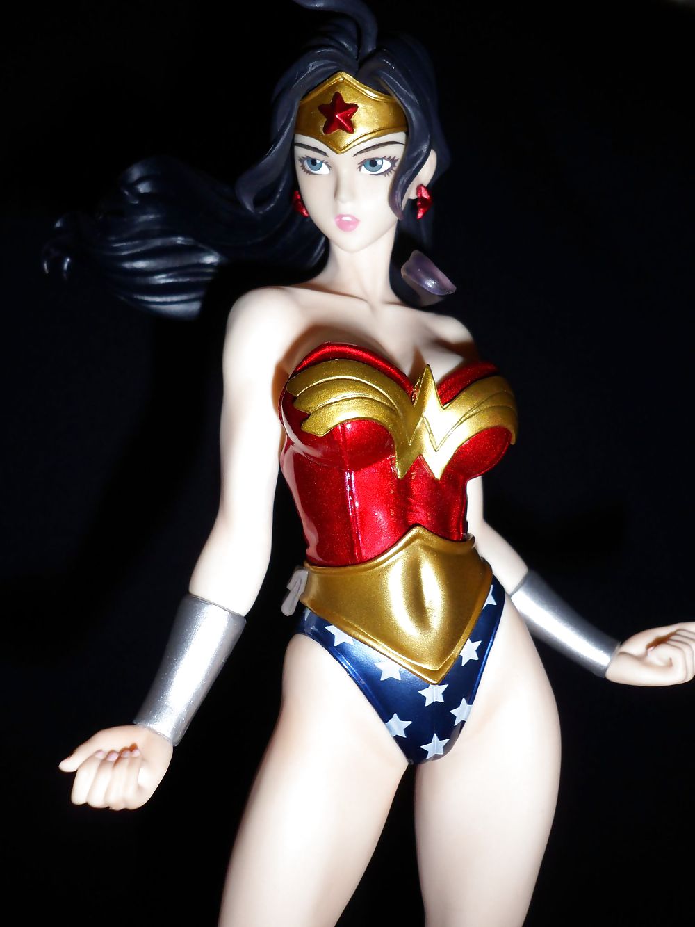 Wonder Woman (Bishoujo vers.) #4854348