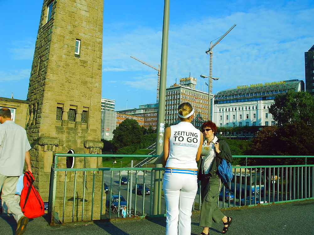 ZEITUNG TO GO (cenzored) #12805764