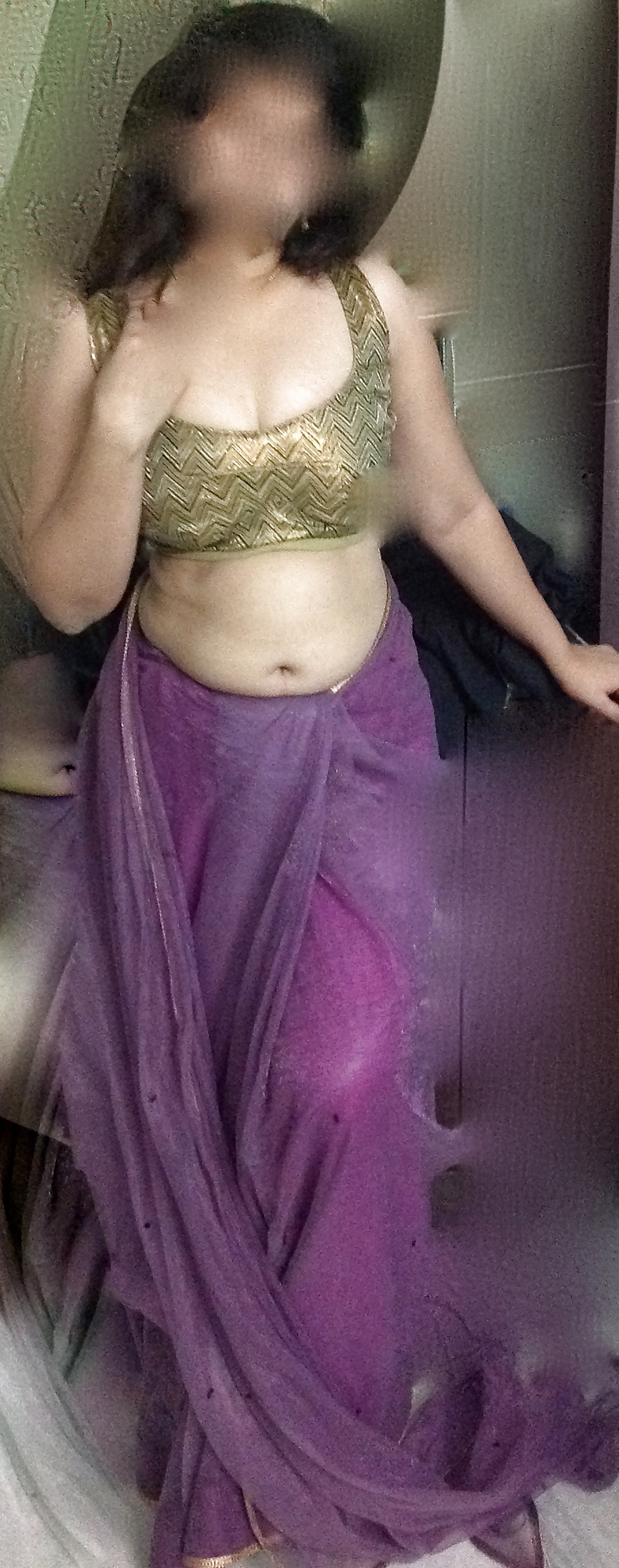 INDIAN HOT WIFE #19397402
