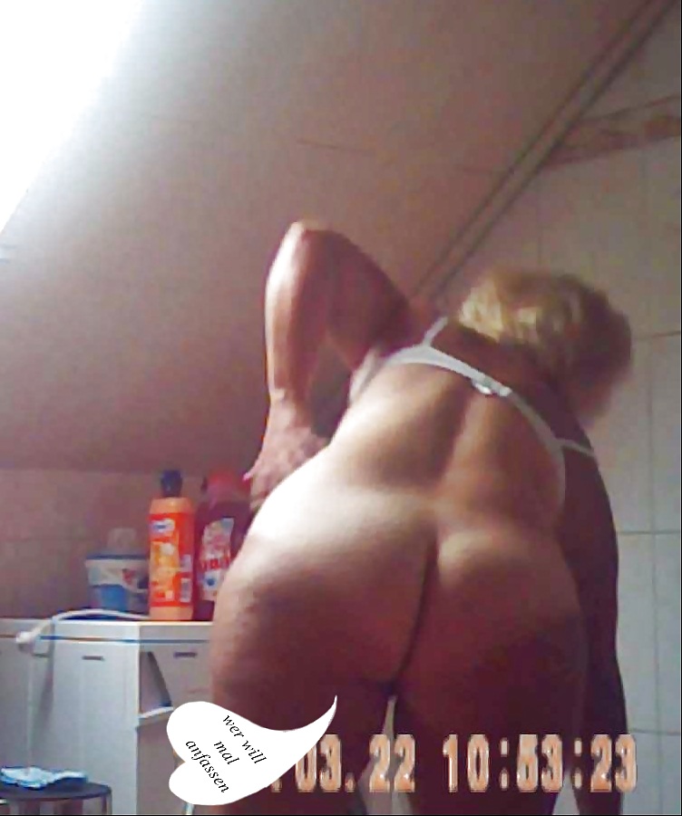Meiner frau ihr praller Tanga Arsch #9478154