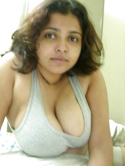 Cute Desi Young Wife's Huge Boobs,Juicy Pussy #21693153