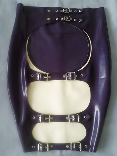 Laura s Latexrock zu verkaufen !! #6399327
