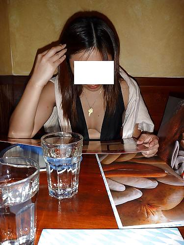 Strümpfe Ohne Höschen Unterm Rock #15480678